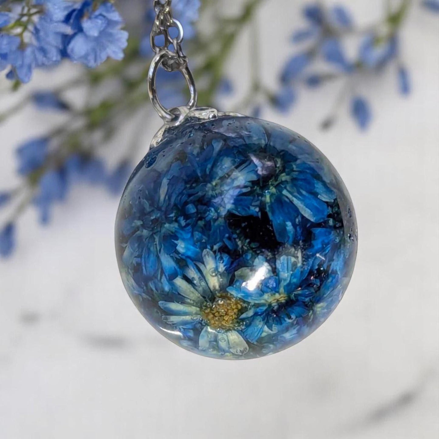 Real Daisy Flower Pendant Necklace