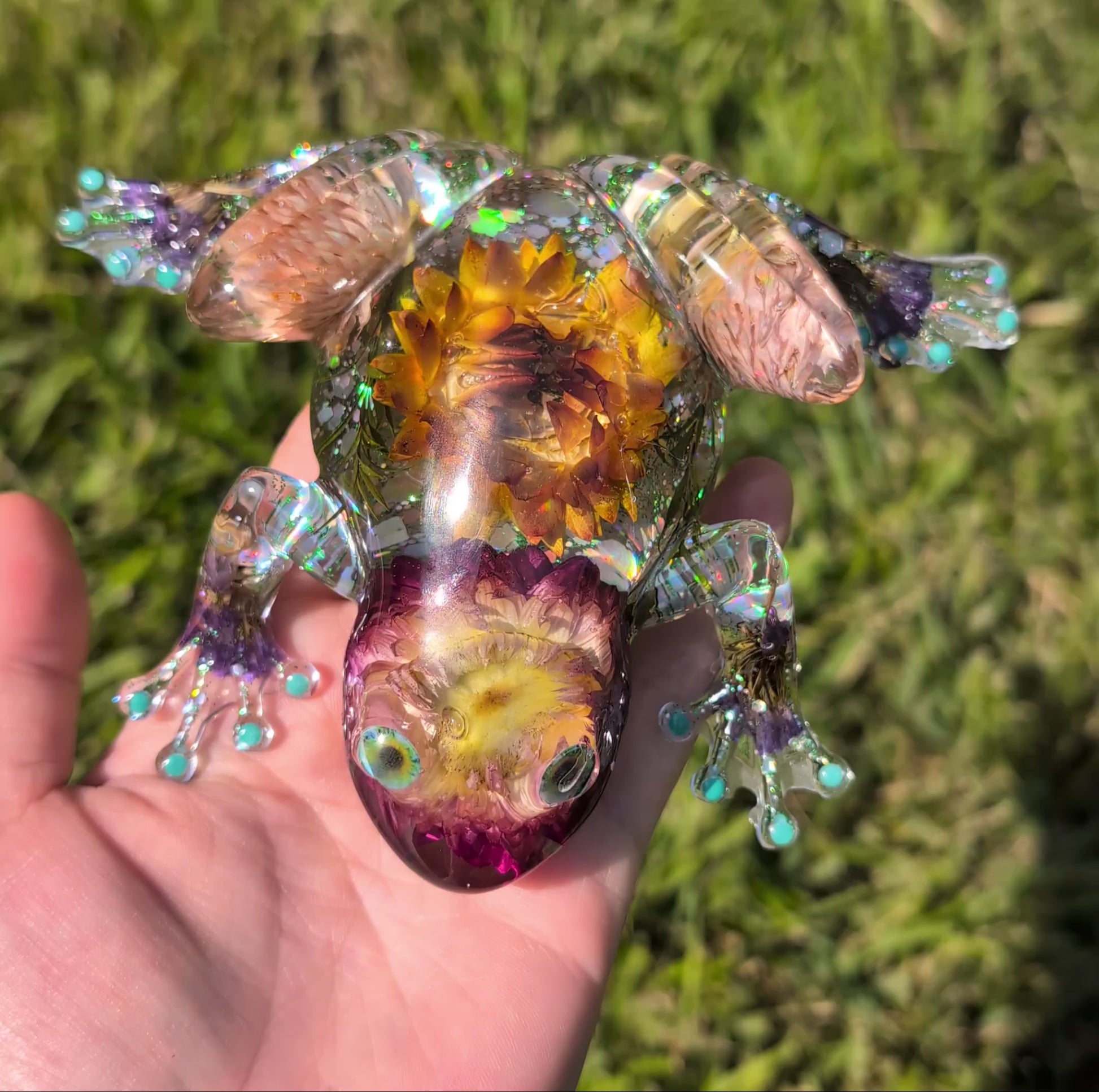 Video of floral frog figuring  - Real dried flowers inside resin frog figurine – unique handmade frog decor and collectible gift