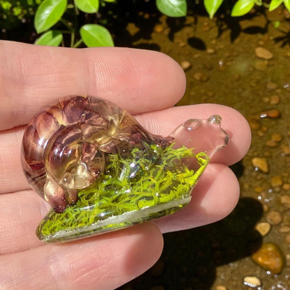 Real Dried Flower & Moss Snail Figurine: Handmade Nature Art, Real Pressed Flowers, Nature Inspired Gift